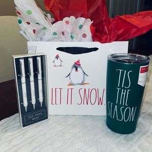 *SOLD* RAE DUNN CHRISTMAS SET